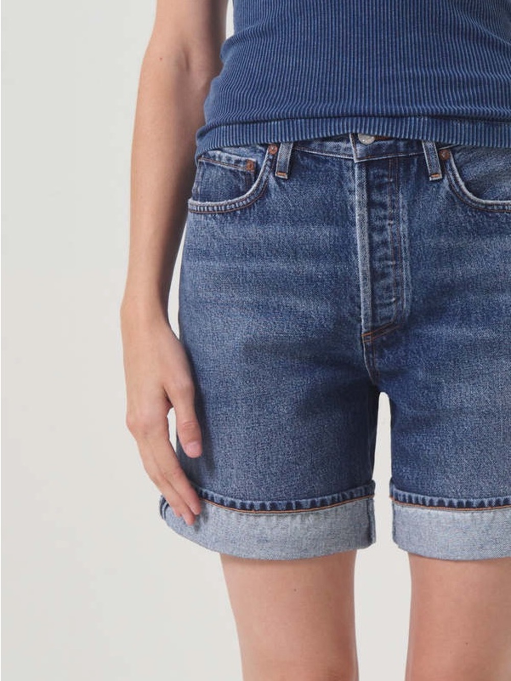 AGOLDE Medium Wash Denim Shorts NWOT